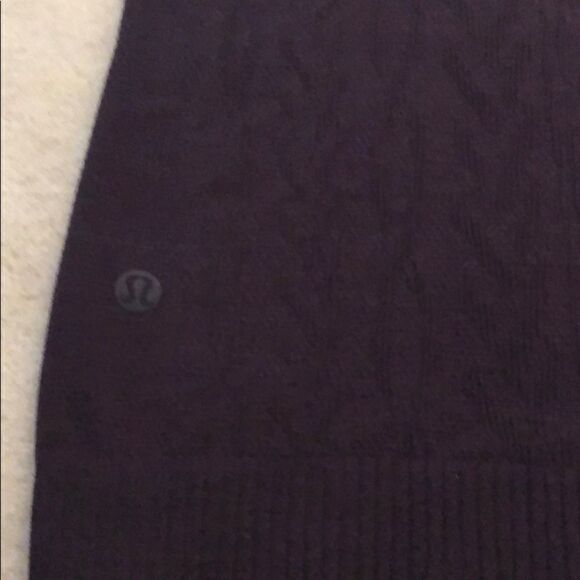 Lululemon Rest Less Hoodie {Black Cherry} Size 2/4 - Picture 7 of 8